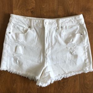 American Eagle Distressed Mom Shorts High Rise